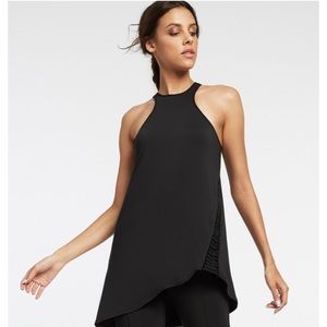 NWT Michi Tempest Top